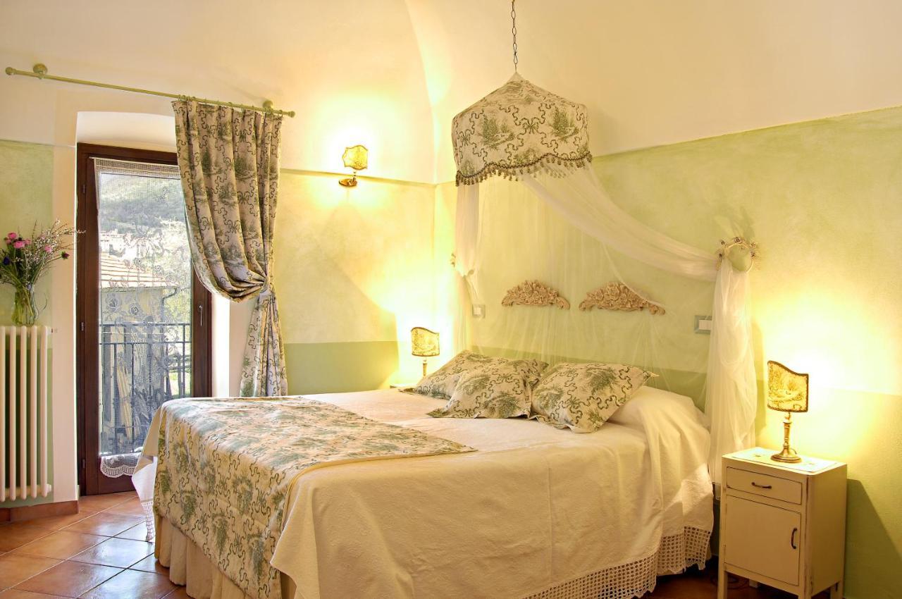 Bed and Breakfast La Casa Dei Nonni Castelbianco à Colletta Extérieur photo