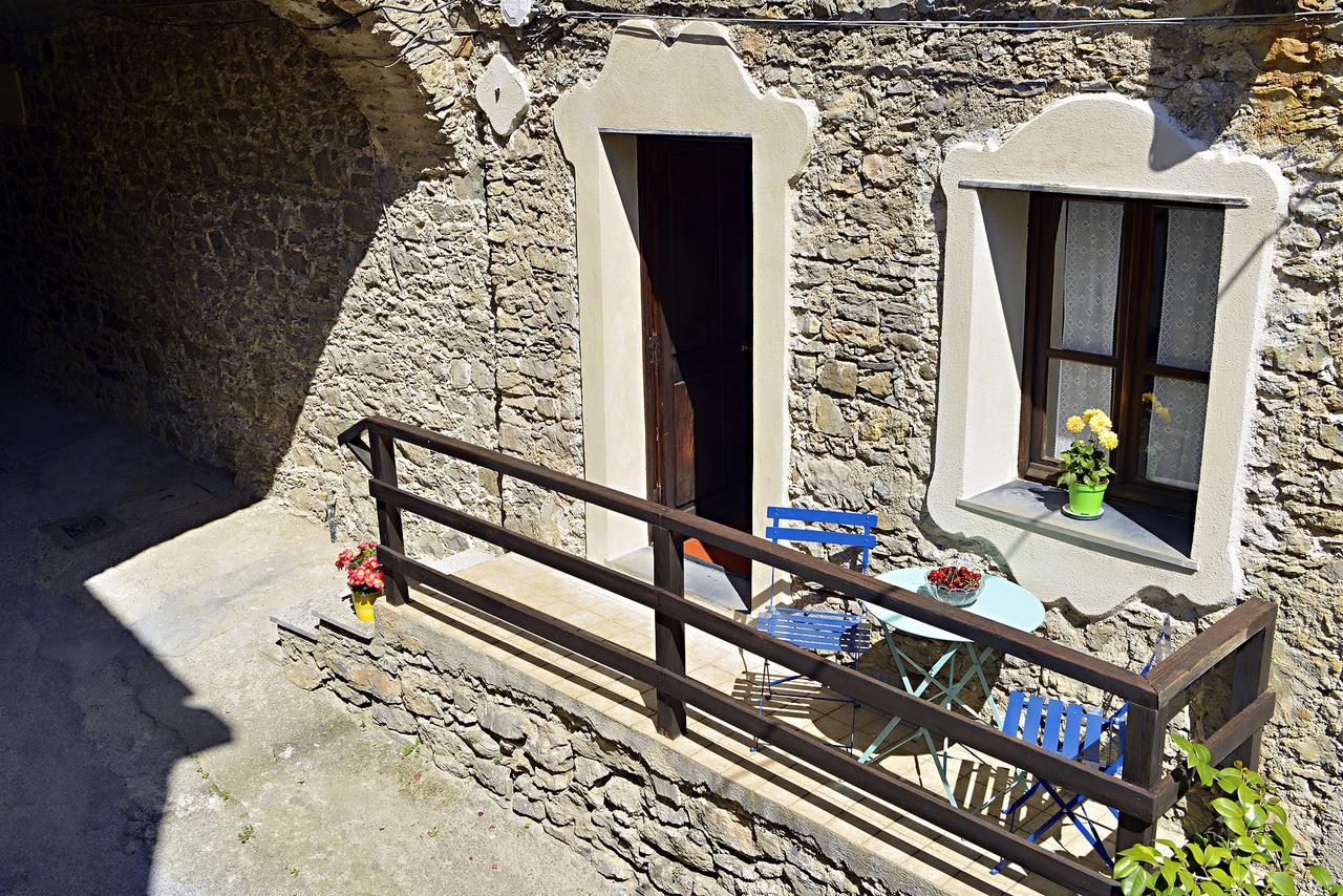 Bed and Breakfast La Casa Dei Nonni Castelbianco à Colletta Extérieur photo
